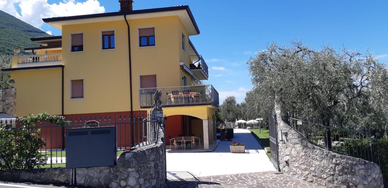Villa Due Leoni - Residence Brenzone sul Garda Exterior photo