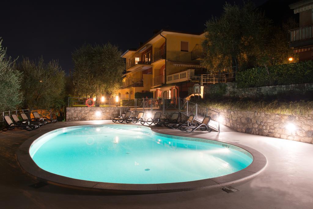 Villa Due Leoni - Residence Brenzone sul Garda Exterior photo